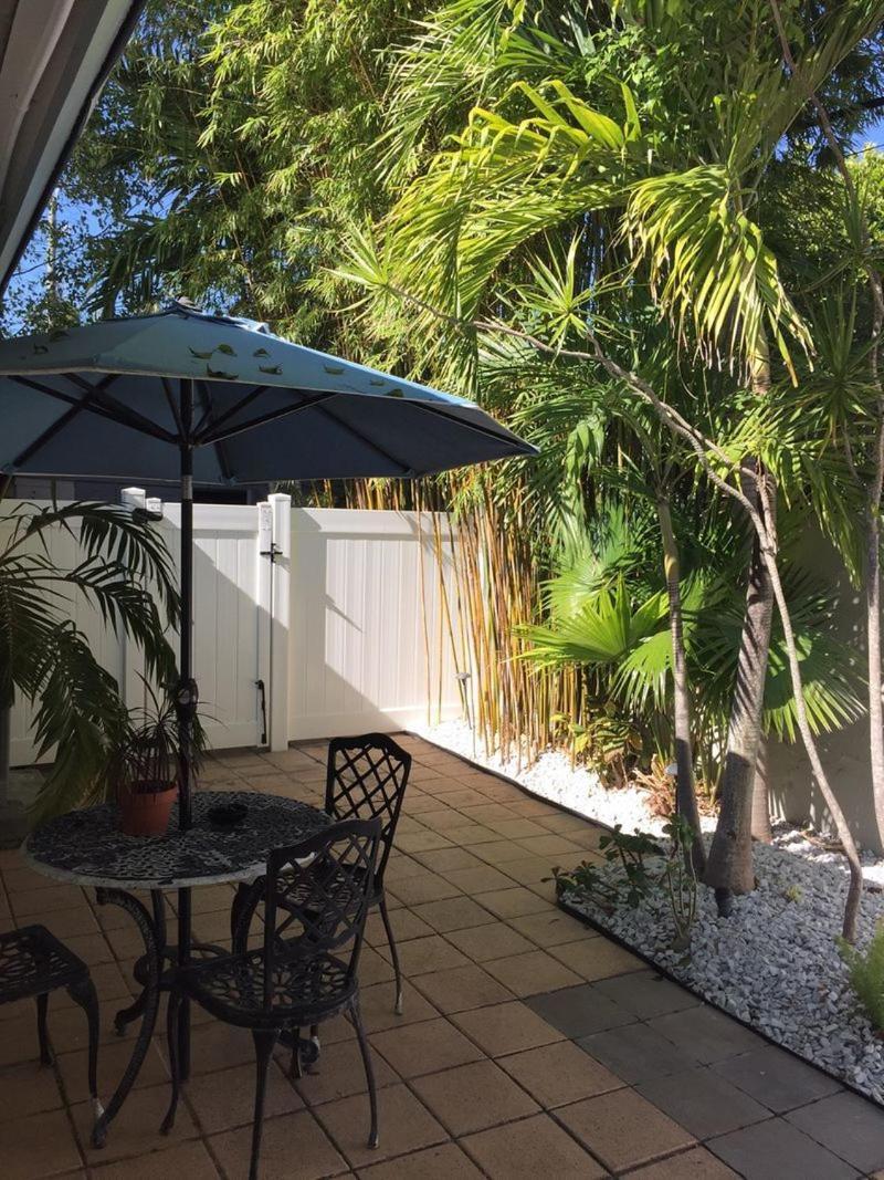 Coral Reef Guesthouse Fort Lauderdale Bilik gambar